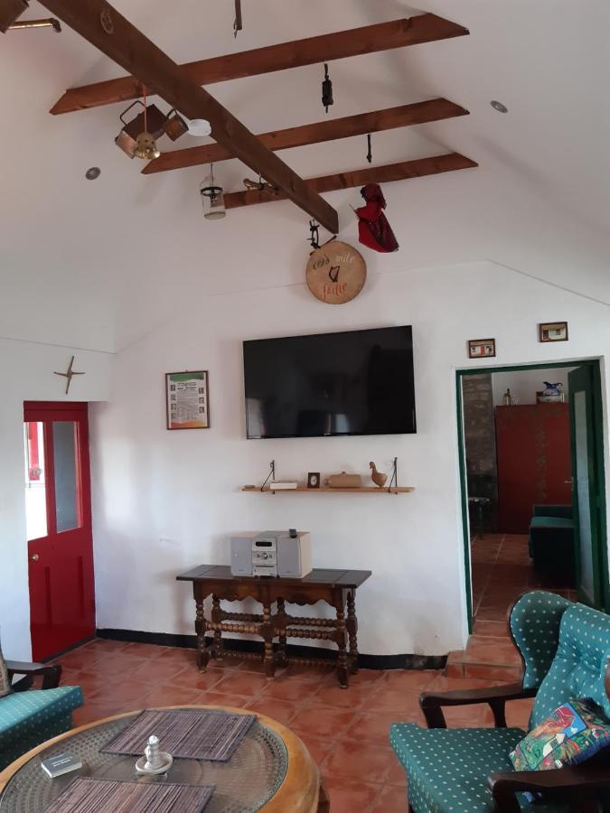Back2Roots - Beautifully Restored Cottage, Doochary Buitenkant foto
