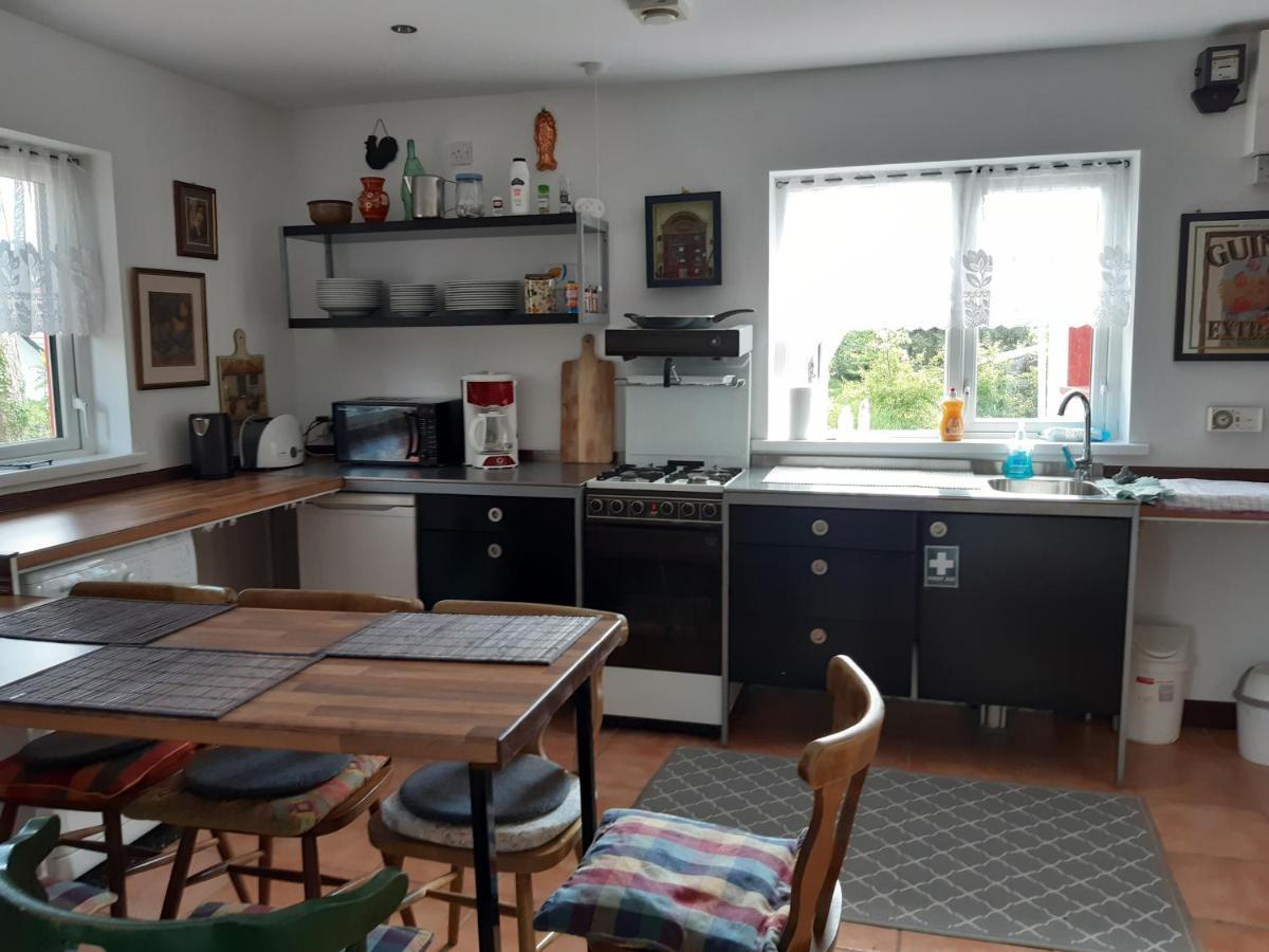 Back2Roots - Beautifully Restored Cottage, Doochary Buitenkant foto
