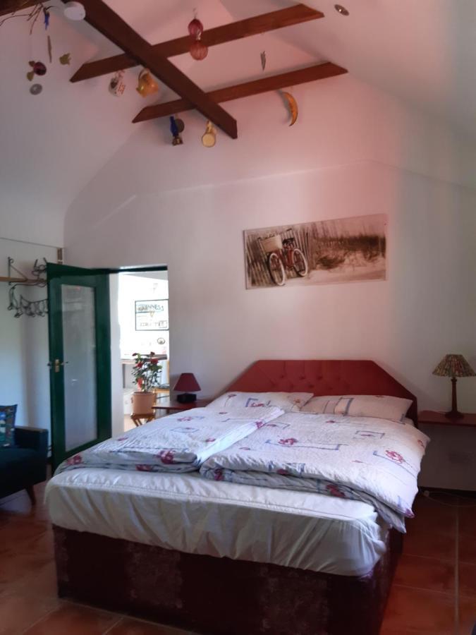 Back2Roots - Beautifully Restored Cottage, Doochary Buitenkant foto